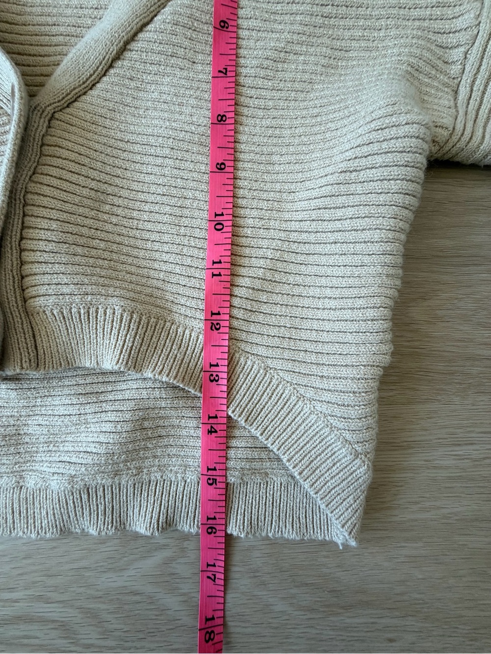 sofia by sofia vergara Cropped Cream Ribbed V-Neck Button Cardigan - Picture 8 of 8